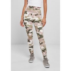 Damskie legginsy z wysoką talią Urban Classics Camo tech. Czerwone legginsy damskie Urban Classics, bez wzorów. Za 175.50 zł.