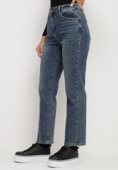 Niebieskie Jeansy o Klasycznym Kroju z Wysoką Talią Erinara. Niebieskie jeansy damskie Born2be, bez wzorów, z jeansu. Za 49.99 zł.