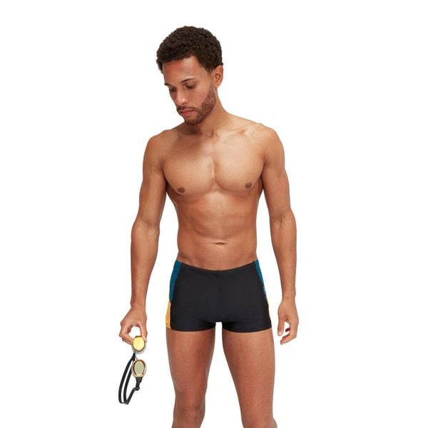 Figi do kostiumów kąpielowych Speedo Eco Dive. Białe figi Speedo, bez wzorów. Za 151.50 zł.