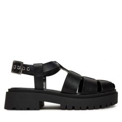 Sandały Steve Madden. Czarne sandały damskie Steve Madden, bez wzorów, bez obcasa, na płaskiej podeszwie, bez zapięcia. Za 339.99 zł.