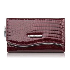 Portfel damski skórzany lakierowany z tłoczeniem croco burgundowy SP-24-CBGD. Czerwone portfele damskie PAOLO PERUZZI, bez wzorów, z lakierowanej skóry. Za 109.00 zł.