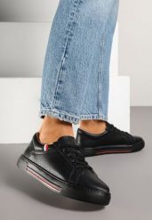 Czarne Sneakersy Skórzane Tenisówki z Ozdobną Perforacją Tilliane. Czarne obuwie sportowe damskie Born2be, bez zapięcia, tenisowe. Za 169.99 zł.