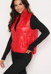 Czerwona Pikowana Kamizelka ze Stójką i Troczkami Terilanna. Czerwone kamizelki damskie Born2be, l, bez wzorów, z jeansu, bez kaptura. Za 129.99 zł.