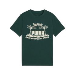 Młodzieżowa koszulka Mid 90s z grafiką PUMA Dark Myrtle Green. Zielona bluzki damskie Puma, m, bez wzorów, z gumy, młodzieżowe, bez kołnierzyka, bez ramiączek. Za 190.00 zł.