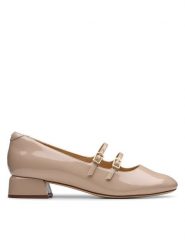 Clarks Półbuty 26181313 Beżowy. Brązowe półbuty damskie Clarks, bez wzorów, z lakierowanej skóry, bez obcasa, na obcasie, bez zapięcia. Za 349.99 zł.