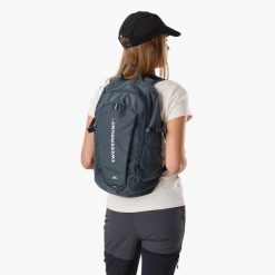 Plecak turystyczny unisex Swedemount Trail Backpack 20L. Niebieskie plecaki SWEDEMOUNT, bez wzorów. Za 199.99 zł.