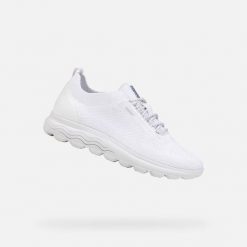 Femme Baskets Geox Blanc Geox. Białe obuwie sportowe damskie Geox, bez zapięcia. W wyprzedaży za 405.80 zł.