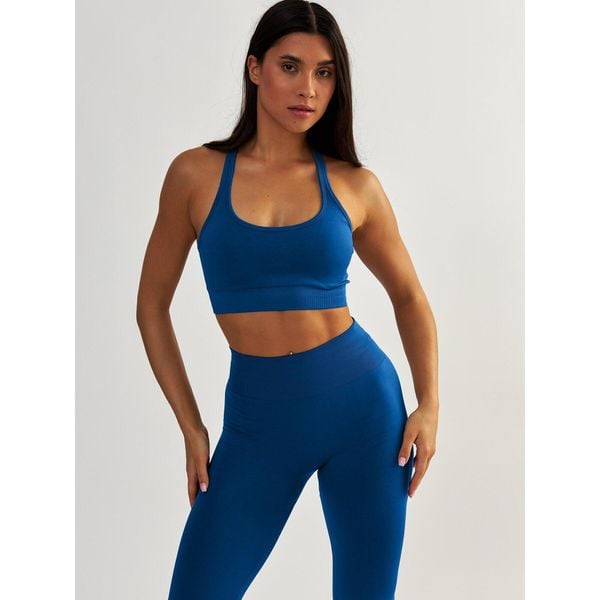 Stanik Fitness BeShaped Gym Queen Bezszwowy. Niebieskie biustonosze BESHAPED, bez wzorów, z nylonu. W wyprzedaży za 143.20 zł.