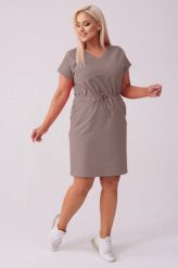 Dresowa sukienka Bianca w kolorze fango PLUS SIZE XXL WIOSNA. Sukienki damskie Moda Size Plus Iwanek, bez wzorów, z bawełny, eleganckie, bez ramiączek. Za 239.90 zł.