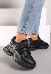 Czarne Sznurowane Sneakersy na Platformie Ozdobione Tłoczeniem Navlora. Czarne obuwie sportowe damskie Renee, z materiału, bez zapięcia. Za 74.99 zł.