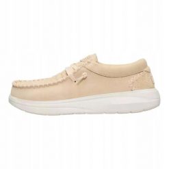 HeyDude Damskie Mokasyny Wendy Comf Suede Perf. Białe mokasyny damskie Hey dude, z materiału, bez obcasa. Za 349.00 zł.