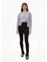 Armedangels Koszulka "Xianaa" w kolorze granatowo-białym rozmiar: XL. Białe bluzki damskie ARMEDANGELS, xl, bez wzorów, z bawełny, bez kołnierzyka, bez ramiączek. Za 96.37 zł.