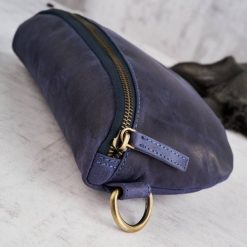 Saszetka skórzana nerka PAOLO PERUZZI T-36-DB granatowa. Niebieskie nerki i saszetki damskie PAOLO PERUZZI, bez wzorów, z materiału. Za 149.00 zł.