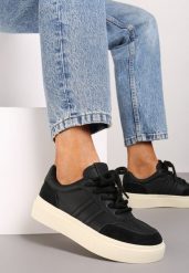 Czarne Sznurowane Sneakersy na Platformie Ozdobione Paskami Tialise. Czarne obuwie sportowe damskie Renee, bez zapięcia. Za 79.99 zł.