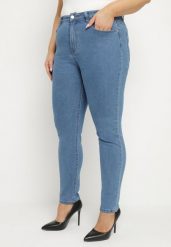 Niebieskie Klasyczne Jeansy o Kroju Slim Regular Nalasin. Niebieskie jeansy damskie Born2be, bez wzorów, z jeansu. Za 59.99 zł.