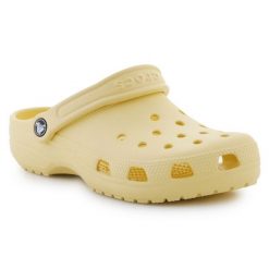 Klapki Crocs Classic 10001-78R żółte. Żółte klapki damskie bez wzorów, bez obcasa, bez zapięcia. Za 345.55 zł.