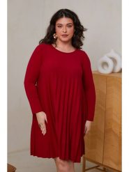 Curvy Lady Sukienka w kolorze czerwonym rozmiar: 40/42. Czerwone sukienki damskie Curvy Lady, bez wzorów, klasyczne, bez ramiączek. Za 127.35 zł.