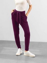 Les Lunes Spodnie "Jade" w kolorze fioletowym rozmiar: S. Różowe spodnie materiałowe damskie Les Lunes, bez wzorów, z materiału. Za 217.99 zł.