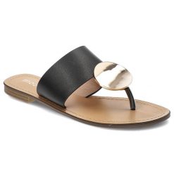 Czarne Klapki Moow Eleganckie Damskie Buty. Czarne klapki damskie Moow, bez wzorów, ze skóry ekologicznej, bez obcasa, bez zapięcia. Za 105.00 zł.