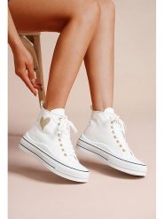 Foreverfolie Sneakersy w kolorze białym rozmiar: 39. Białe obuwie sportowe damskie Foreverfolie, za kostkę, bez zapięcia. Za 132.05 zł.