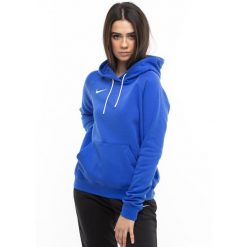 Bluza sportowa damska Nike Wmns Park 20 Fleece. Białe bluzy damskie Nike, m, bez wzorów, z kapturem. W wyprzedaży za 197.80 zł.