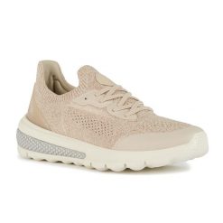 Buty damskie Geox Spherica Actif. Brązowe obuwie sportowe damskie Geox, z tkaniny, bez zapięcia. W wyprzedaży za 377.70 zł.