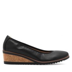 Półbuty Clara Barson. Czarne czółenka damskie Clara Barson, bez wzorów, bez obcasa, na koturnie. Za 119.99 zł.