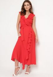 Czerwona Sukienka Mellothee. Czerwone sukienki damskie Born2be, bez wzorów, z materiału, eleganckie, bez ramiączek. W wyprzedaży za 118.99 zł.