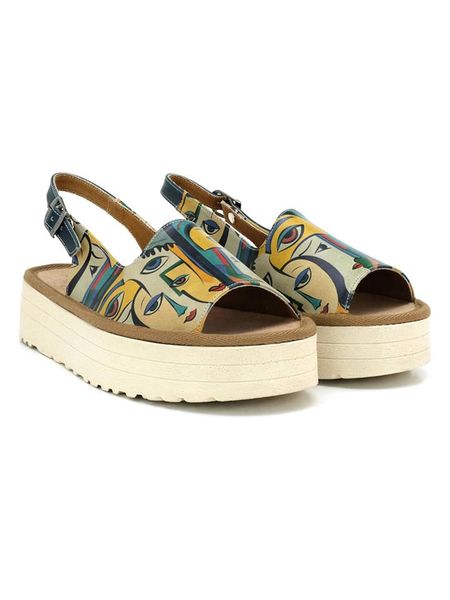 Calceo Sandały ze wzorem rozmiar: 36. Sandały damskie Calceo, bez wzorów, z otwartym noskiem, bez obcasa, na koturnie, bez zapięcia. Za 131.12 zł.