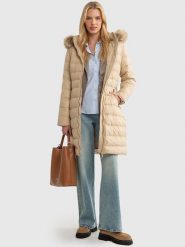 BIG STAR Płaszcz puchowy w kolorze beżowym rozmiar: XL. Brązowe płaszcze damskie Big Star, xl, bez wzorów, z puchu, bez kaptura. Za 429.99 zł.