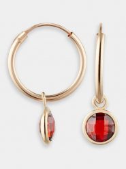 L instant d Or Złote kolczyki-kreole z cyrkoniami rozmiar: onesize. Czerwone kolczyki damskie L instant d Or, z cyrkonią, złote. Za 347.99 zł.