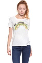 WRANGLER T SHIRT DAMSKI GRAPHIC TEE OFFWHITE W702RG902 112130900. Białe t-shirty damskie Wrangler, xs, bez wzorów, bez kołnierzyka. W wyprzedaży za 39.99 zł.