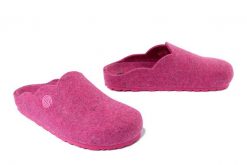 DR. BRINKMANN 320201-43 pink, kapcie damskie. Czerwone kapcie damskie Dr. Brinkmann. Za 204.90 zł.