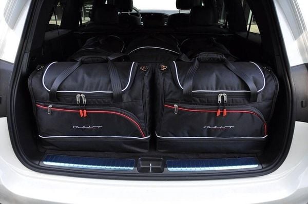 Torby Do Bagażnika Mercedes-Benz Gls 2019+ 5Szt Kjust. Czarne torby podróżne KJUST, bez wzorów, z kauczuku. Za 1,660.00 zł.