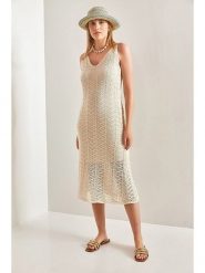 Bianco Lucci Sukienka dzianinowa w kolorze beżowym rozmiar: onesize. Brązowe sukienki damskie Bianco Lucci, bez wzorów, z dzianiny, bez ramiączek. Za 57.20 zł.