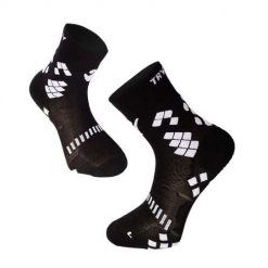 Skarpety uciskowe czarne. Czarne skarpetki damskie TRY TO FLY, bez wzorów. W wyprzedaży za 65.52 zł.