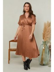 Curvy Lady Sukienka w kolorze jasnobrązowym rozmiar: 48/50. Brązowe sukienki damskie Curvy Lady, bez wzorów, z tkaniny, klasyczne, bez ramiączek. Za 154.79 zł.