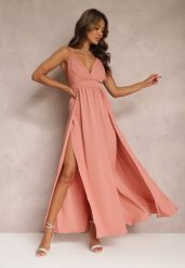 Różowa Rozkloszowana Sukienka Maxi na Ramiączkach z Trójkątnym Dekoltem Claudi. Czerwone sukienki damskie Renee, bez wzorów, z tkaniny, eleganckie, bez ramiączek. W wyprzedaży za 107.99 zł.