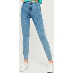 Jeansy skinny high waist - Niebieski. Niebieskie jeansy damskie Sinsay. Za 49.99 zł.