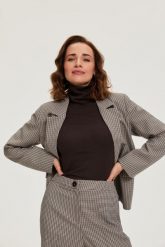Jednorzędowa marynarka w kratkę beżowa. Brązowe marynarki i żakiety damskie MOODO, l, bez wzorów, z elastanu. Za 199.99 zł.