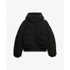 Damska kurtka puchowa Superdry Everest. Czarne kurtki damskie Superdry, bez wzorów, z puchu, bez kaptura. Za 742.90 zł.