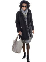 Heine Płaszcz przejściowy w kolorze czarnym rozmiar: 46. Czarne płaszcze damskie Heine, bez wzorów, bez kaptura. Za 218.57 zł.