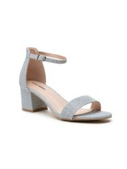 Foreverfolie Sandały w kolorze srebrnym rozmiar: 36. Szare sandały damskie Foreverfolie, bez wzorów, z otwartym noskiem, bez obcasa, na koturnie, bez zapięcia. Za 47.94 zł.