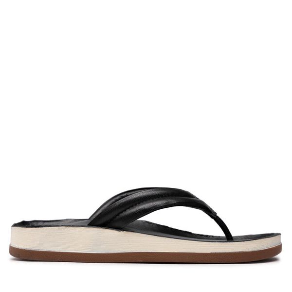 Japonki Bata. Czarne klapki damskie Bata, bez wzorów, bez obcasa, bez zapięcia. Za 169.99 zł.