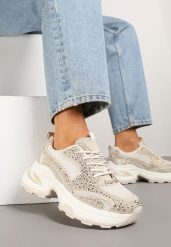 Beżowe Sneakersy na Grubej Tłoczonej Podeszwie z Cyrkoniami Kornelva. Brązowe obuwie sportowe damskie Born2be, z jeansu, bez zapięcia. Za 119.99 zł.