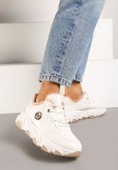 Białe Sneakersy na Grubej Podeszwie z Tłoczeniami Ocieplane Futrem Caleti. Białe obuwie sportowe damskie Born2be, na zimę, z futra, bez zapięcia. Za 119.99 zł.