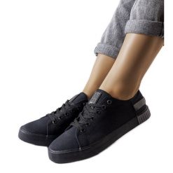 Czarne trampki Big Star LL274038. Czarne trampki damskie bez wzorów, bez zapięcia. Za 178.75 zł.