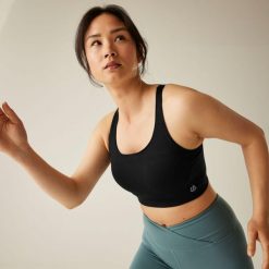 Biustonosz sportowy damski Power. Czarne biustonosze sportowe damskie Dare 2b, bez wzorów. W wyprzedaży za 331.50 zł.