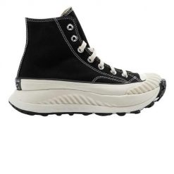 Trampki damskie Converse Chuck 70. Czarne trampki damskie Converse, bez wzorów, bez zapięcia. W wyprzedaży za 407.85 zł.