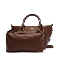 Torebka Weekend Max Mara. Brązowe torebki klasyczne damskie Weekend Max Mara, bez dodatków. Za 2,479.00 zł.